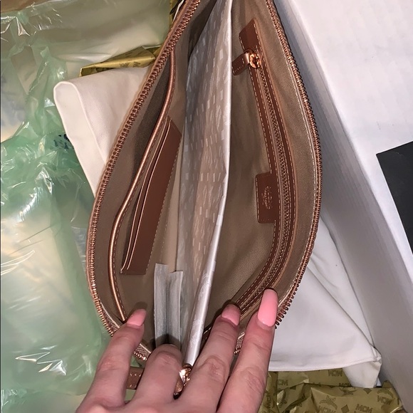 BRAND NEW MCM Zip pouch - Picture 4 of 4